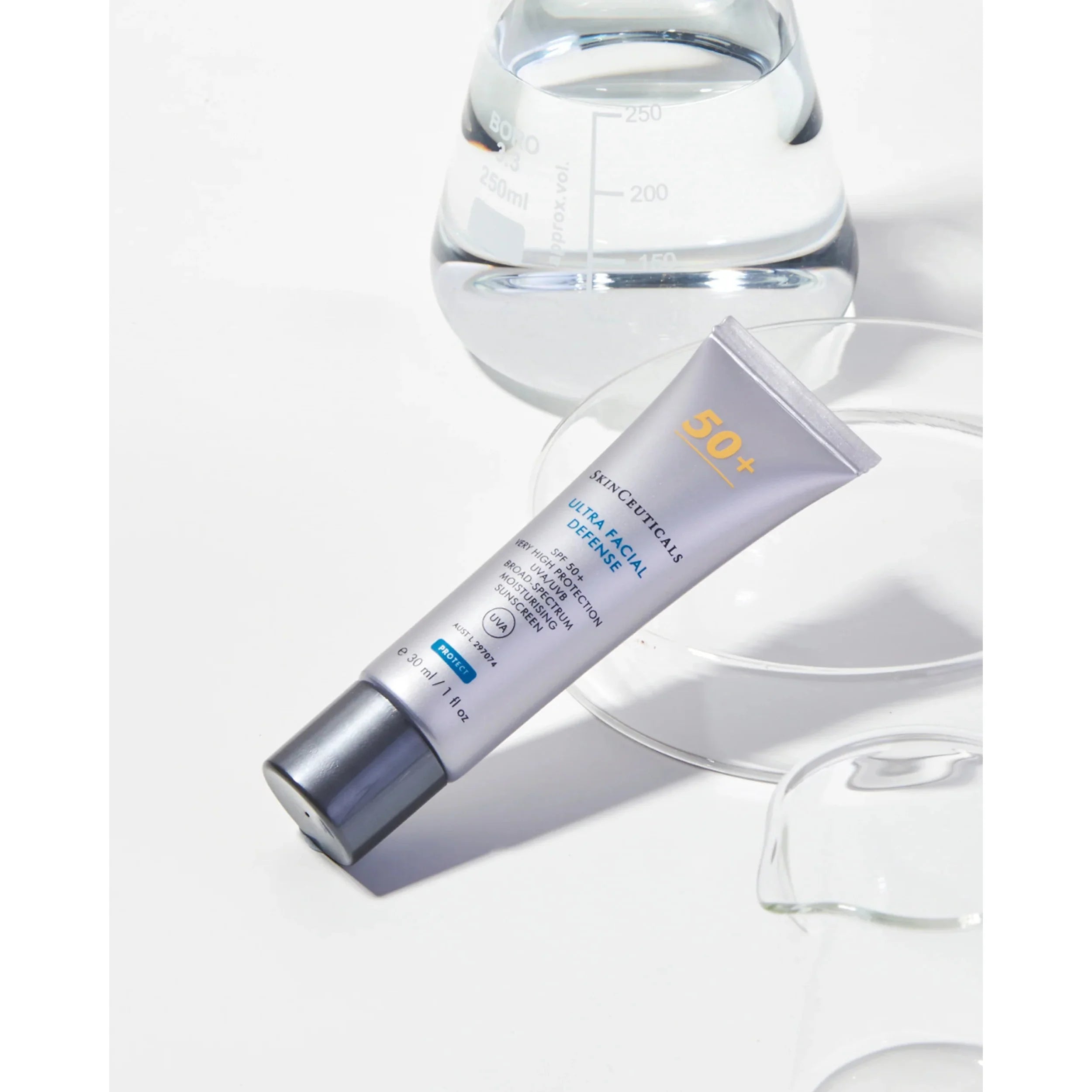 Ultra Facial Defense Sunscreen SPF50
