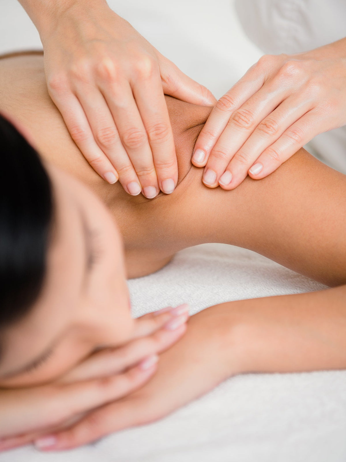 Spa and body massage at Anna Jo Medical Beauty Melbourne
